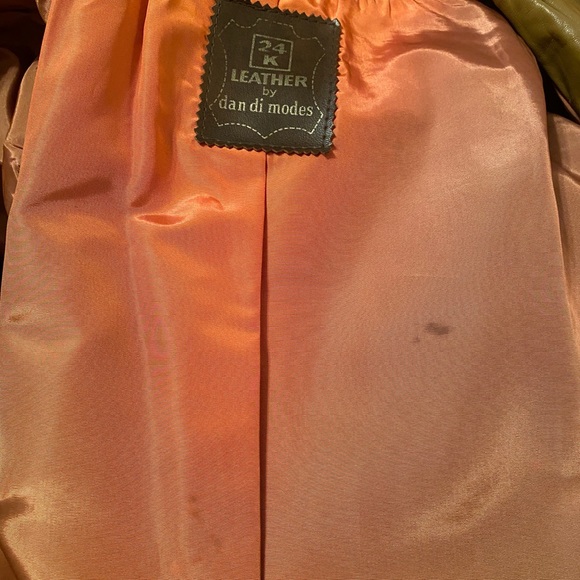 Vintage 70s leather coat - Picture 8 of 8